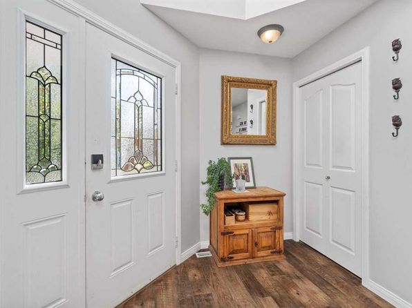 Additional image 3 of 133 S Valley Meadow Close NW, Calgary, AB T3B 5M2