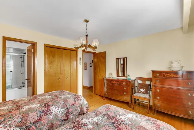 Additional image 14 of 41 Whitfield Ave