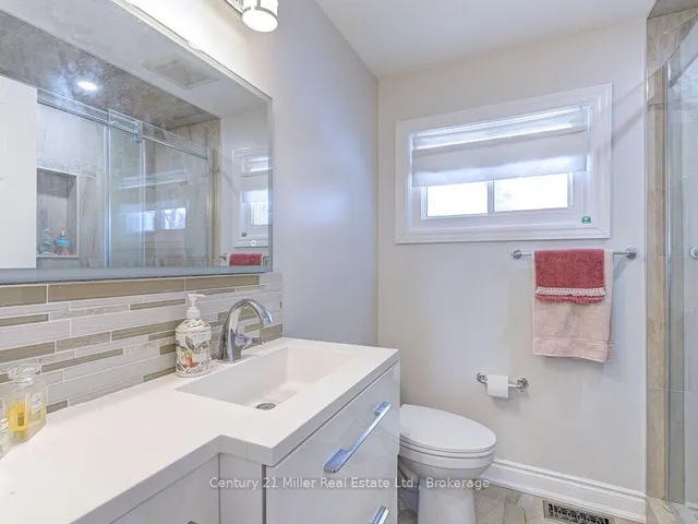 Additional image 29 of 11 Park Ave