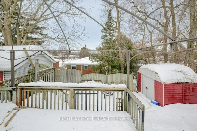 Additional image 36 of 144 Mooregate Cres