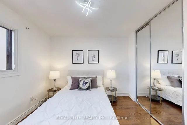 Additional image 33 of 65 Spire Hill Way