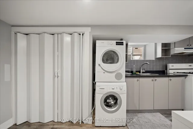 Additional image 16 of 82 Heman St