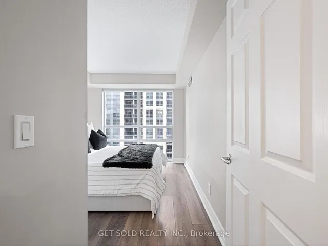 Additional image 23 of 5 Michael Power Pl Unit 906