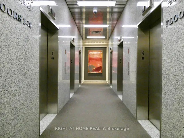 Additional image 4 of 1001 Bay St Unit 3104