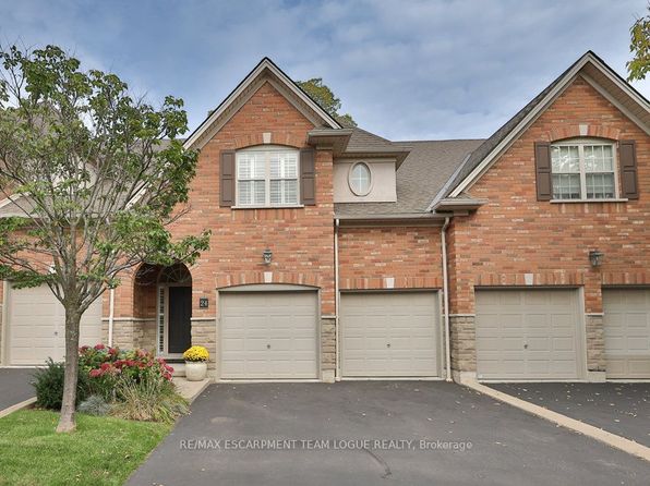 289 Plains Rd W #24, Burlington, ON L7T 1G1