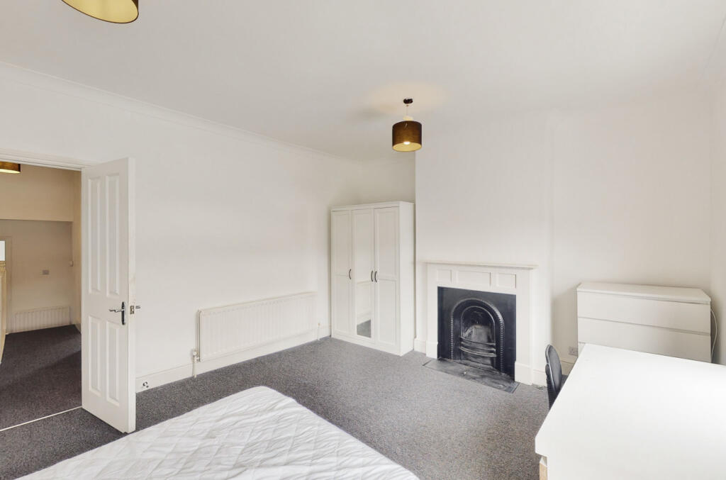 Additional image 8 of Lower Bristol Road