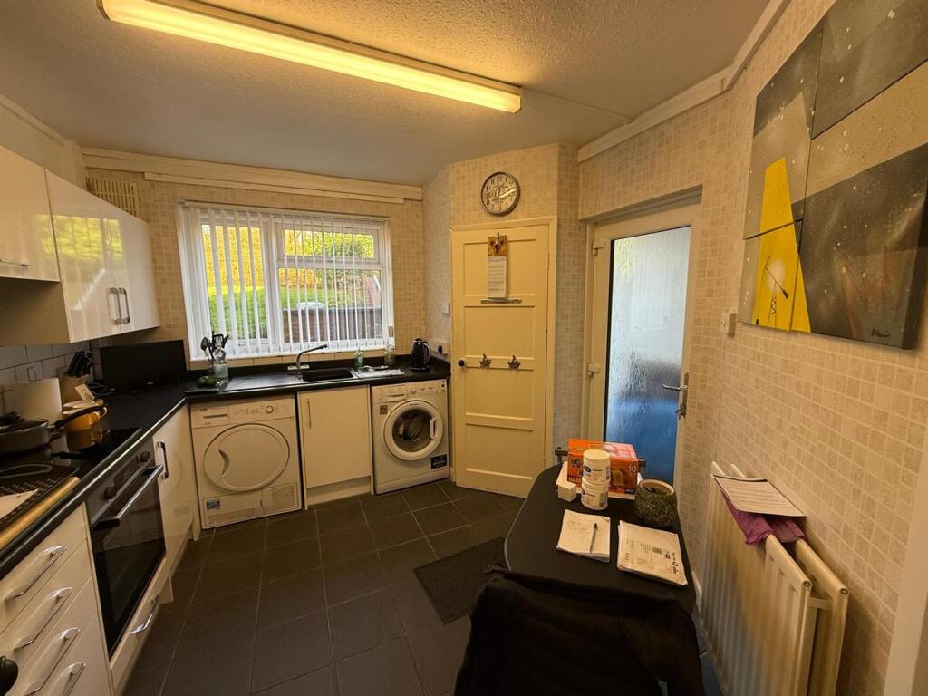 Additional image 9 of Caslon Flats, Tree Acre Grove, Halesowen, B63 2EZ