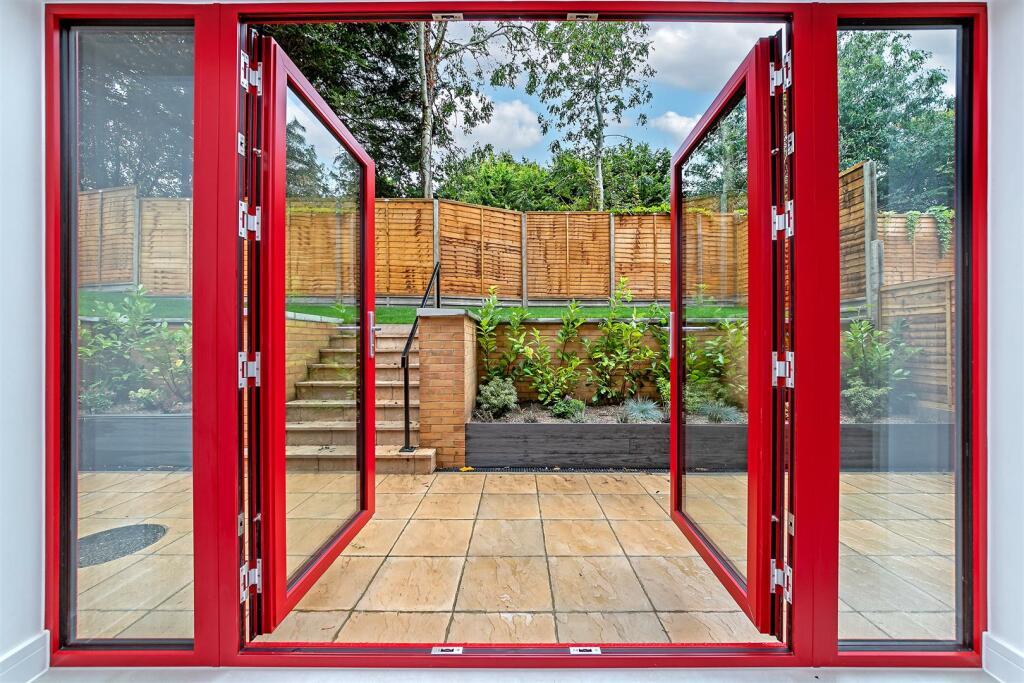 Additional image 17 of The Hill, Wheathampstead, St Albans, AL4