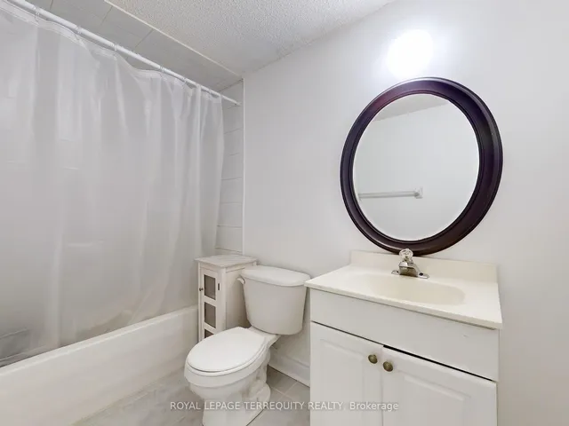 Additional image 30 of 28 Peterson Dr