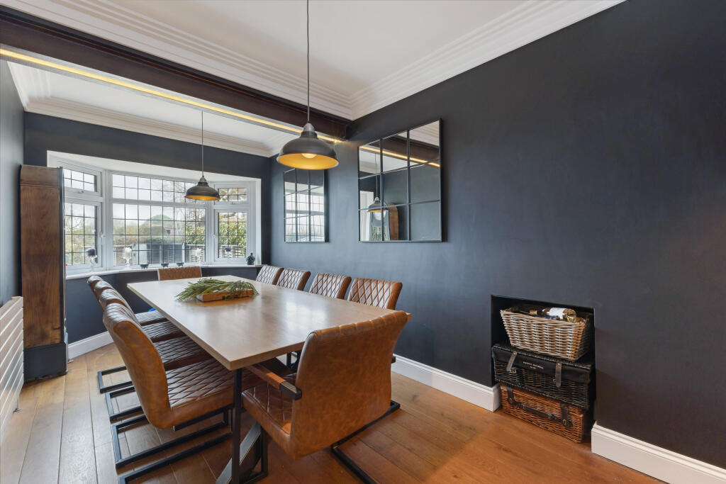 Additional image 5 of Station Road, Welham Green, AL9