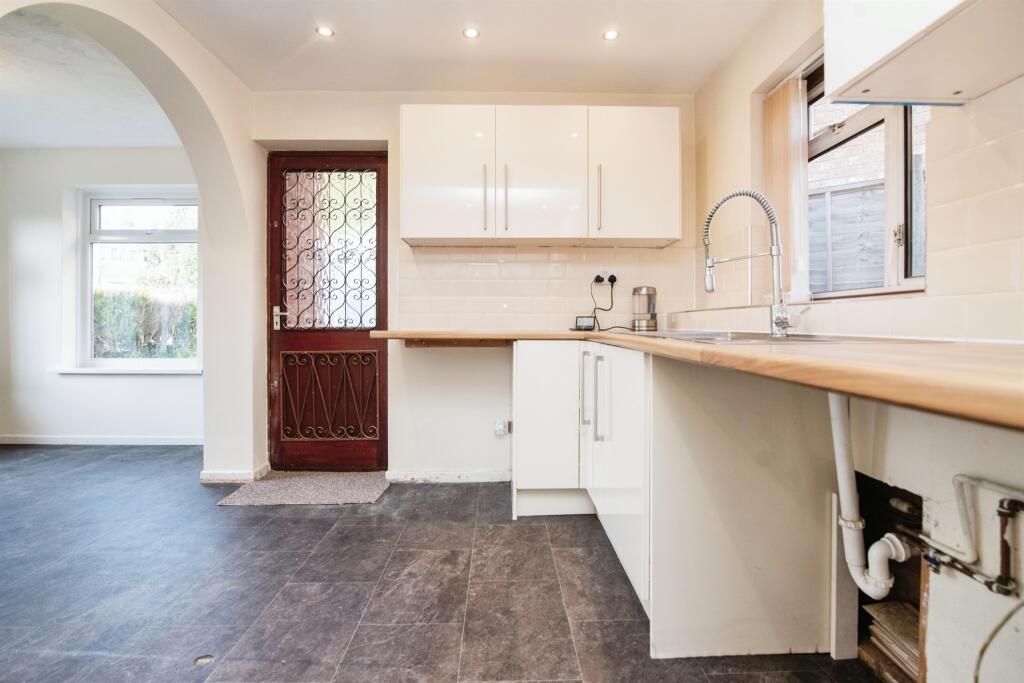 Additional image 9 of Perry Park Crescent, BIRMINGHAM