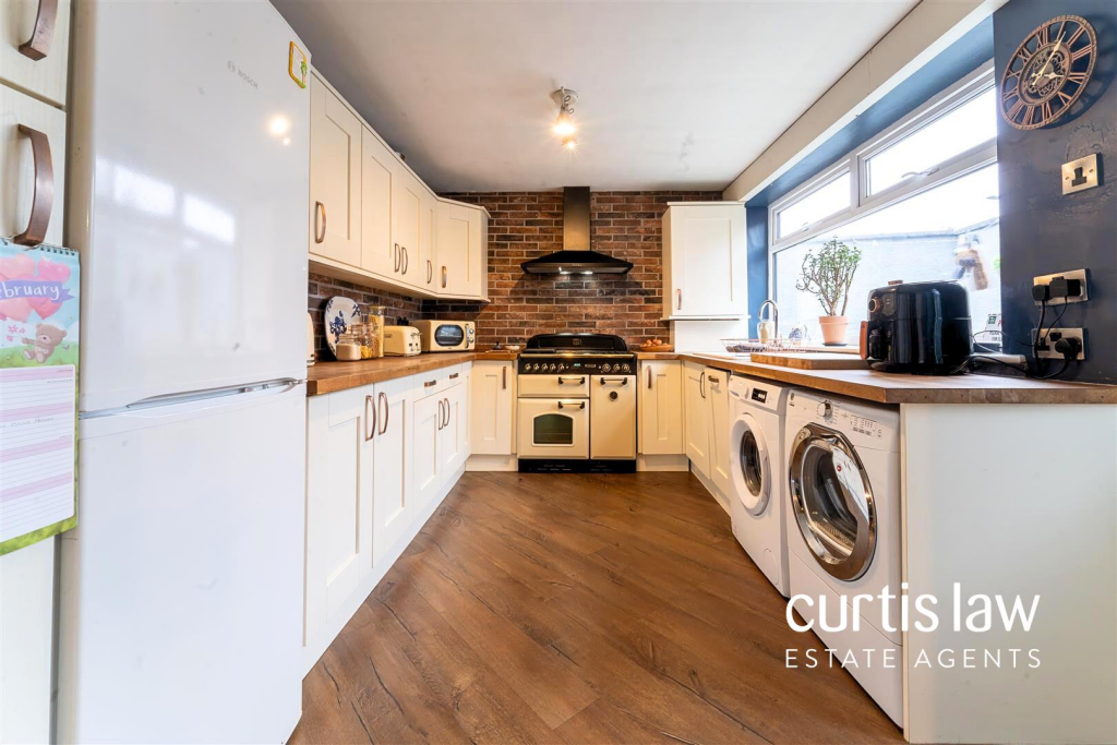 Additional image 4 of Broomfield Place, Blackburn