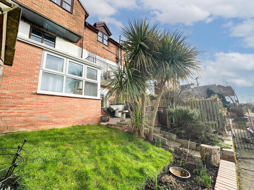 Additional image 30 of Wharfe Court, Silsden