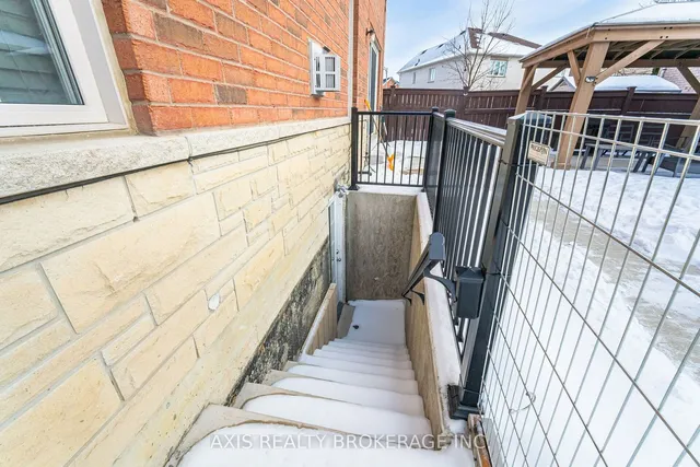 Additional image 38 of 25 Laurentide Cres