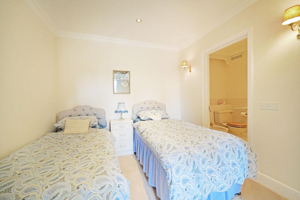 Additional image 16 of Avenue Road, Dorridge, B93