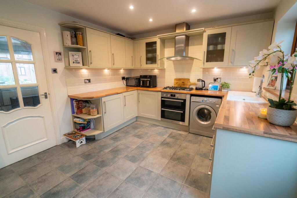 Additional image 8 of Woodrush Drive, Hollywood, Birmingham, B47 5HZ
