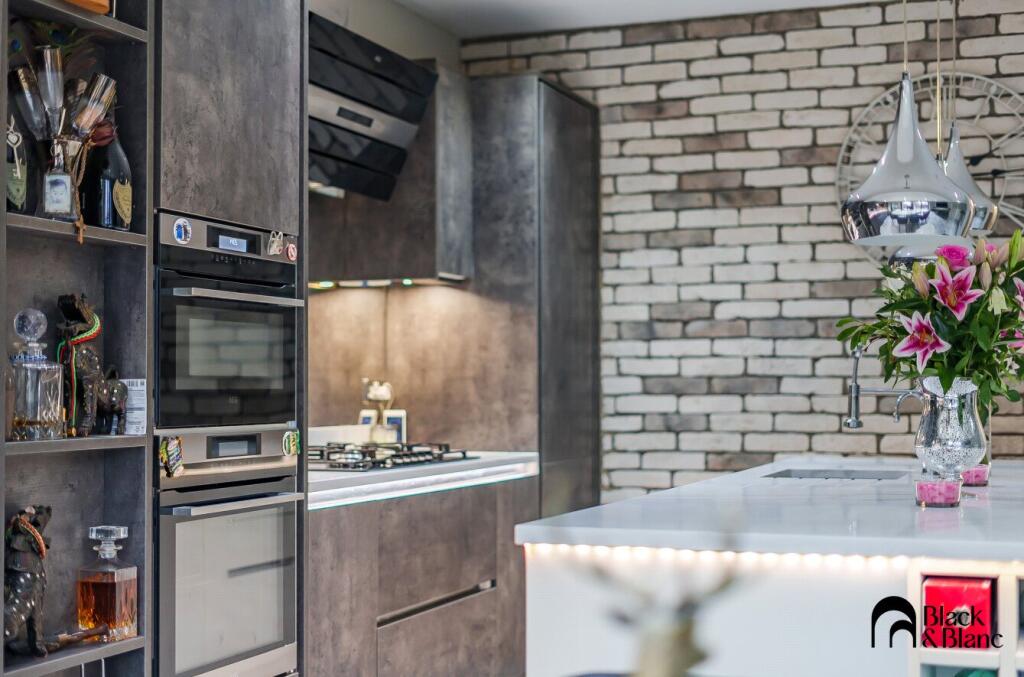 Additional image 8 of Queensway, West Wickham, Bromley, BR4