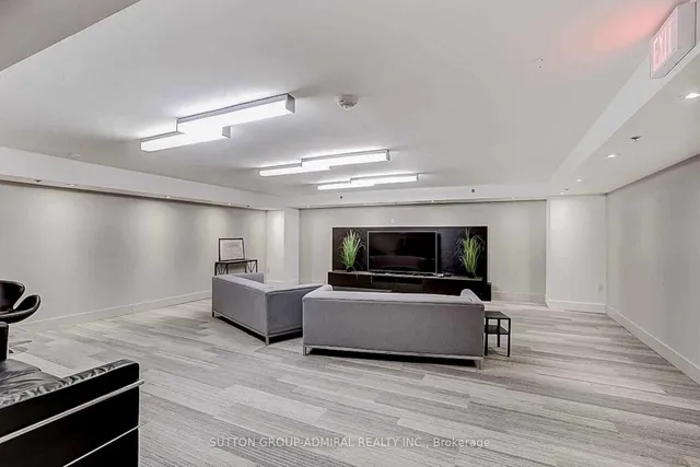 Additional image 15 of 36 Lisgar St Unit 512W