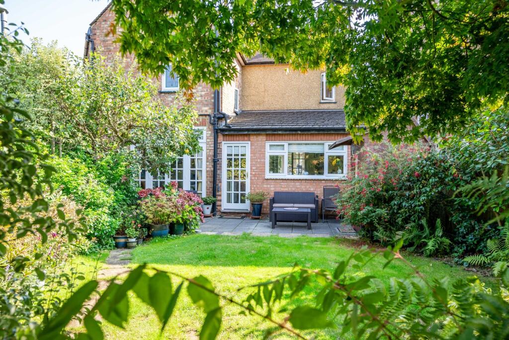 Additional image 18 of Vanda Crescent, St. Albans, Hertfordshire, AL1