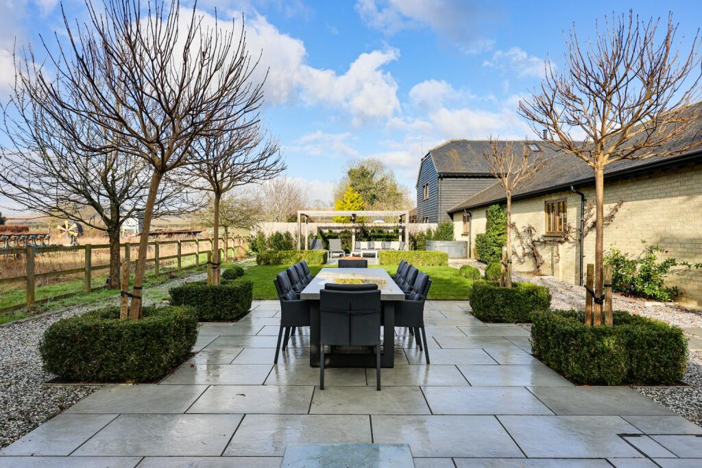 Additional image 25 of Hildersham Road, Abington