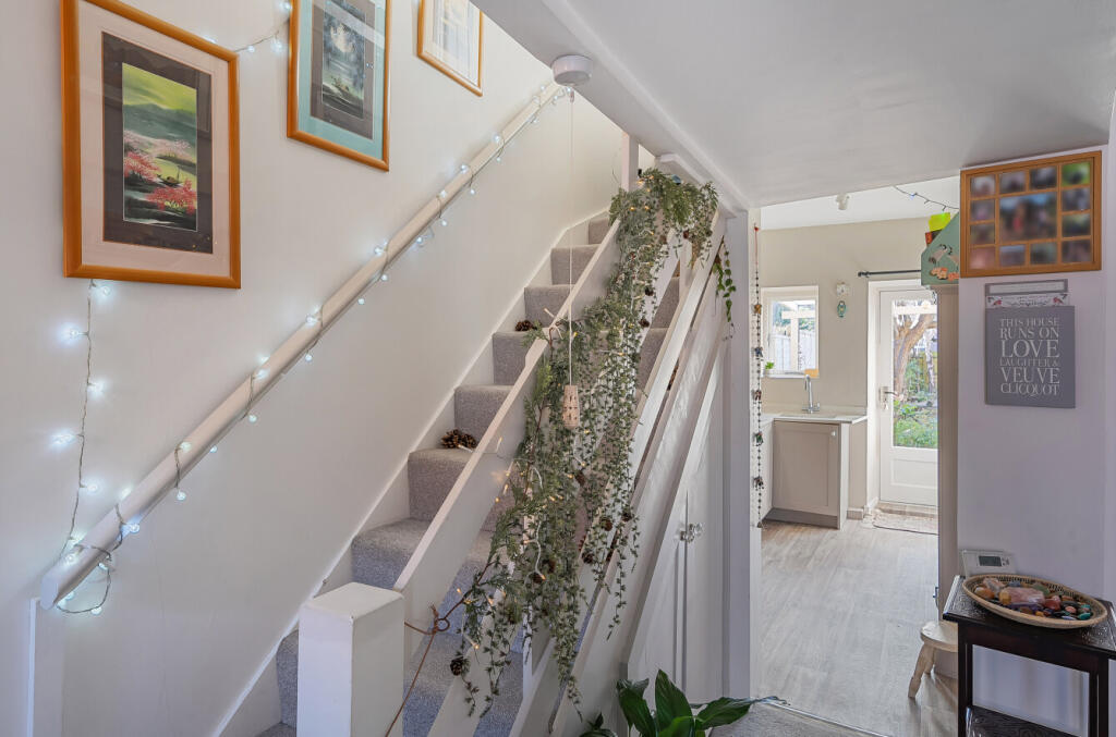 Additional image 15 of Northload Street, Glastonbury, BA6