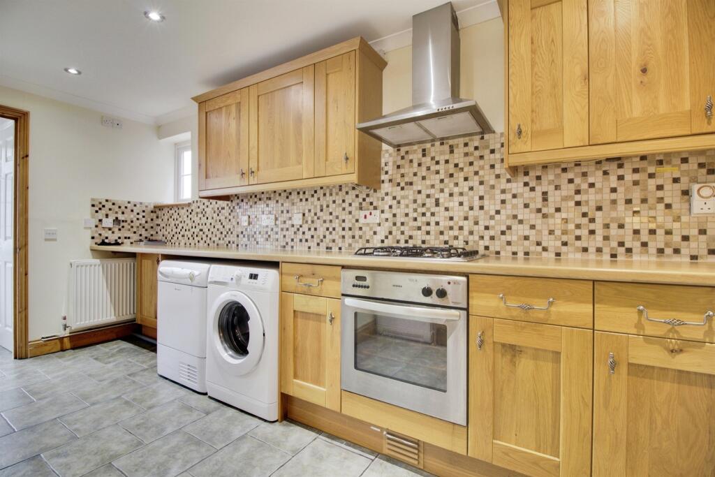 Additional image 5 of Howlands, Welwyn Garden City