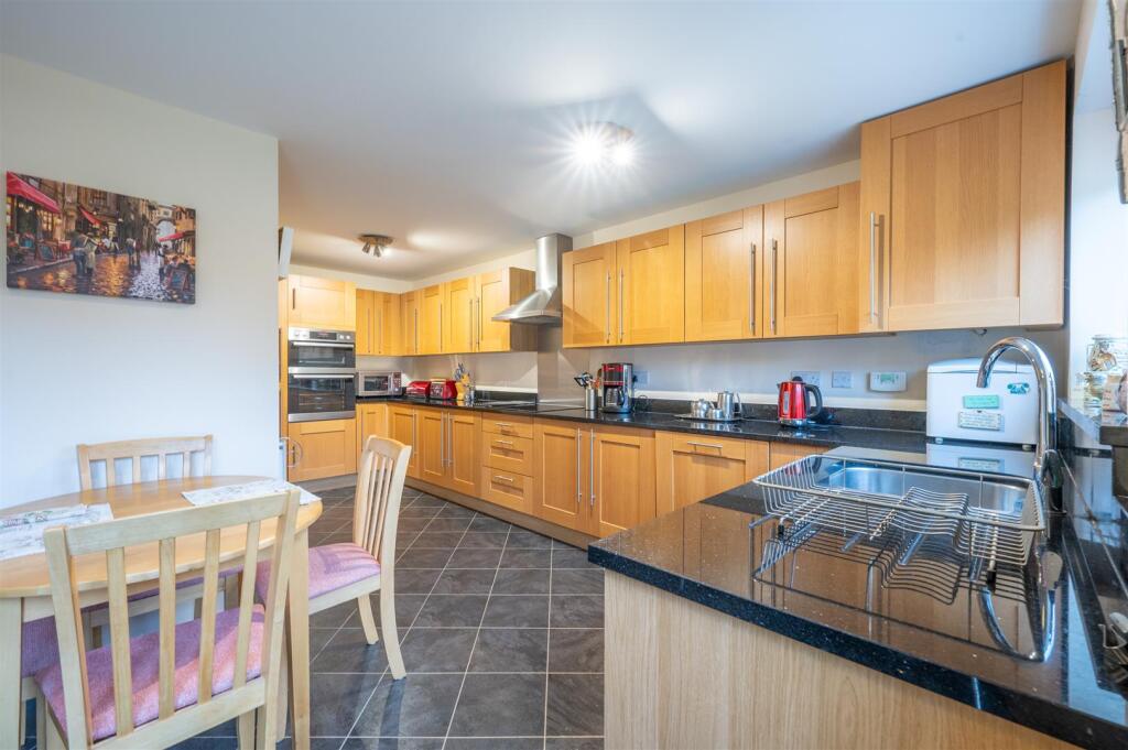 Additional image 5 of Market Close, Henley-In-Arden