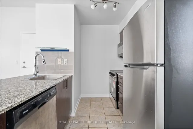 Additional image 13 of 1410 Dupont St Unit 328