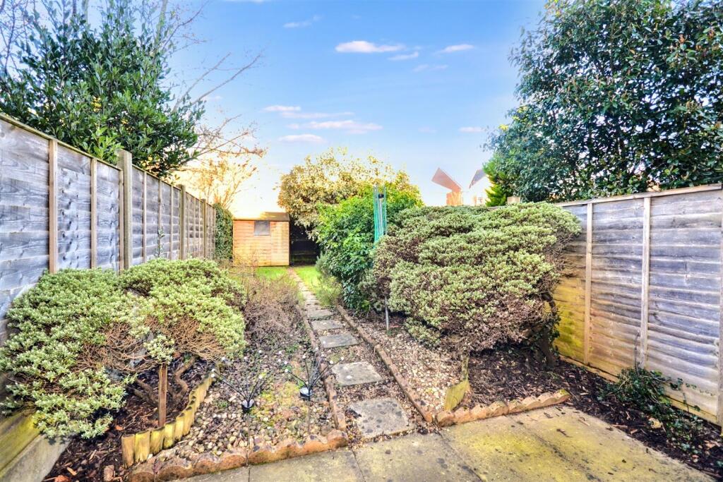 Additional image 10 of Puddingstone Drive, St. Albans