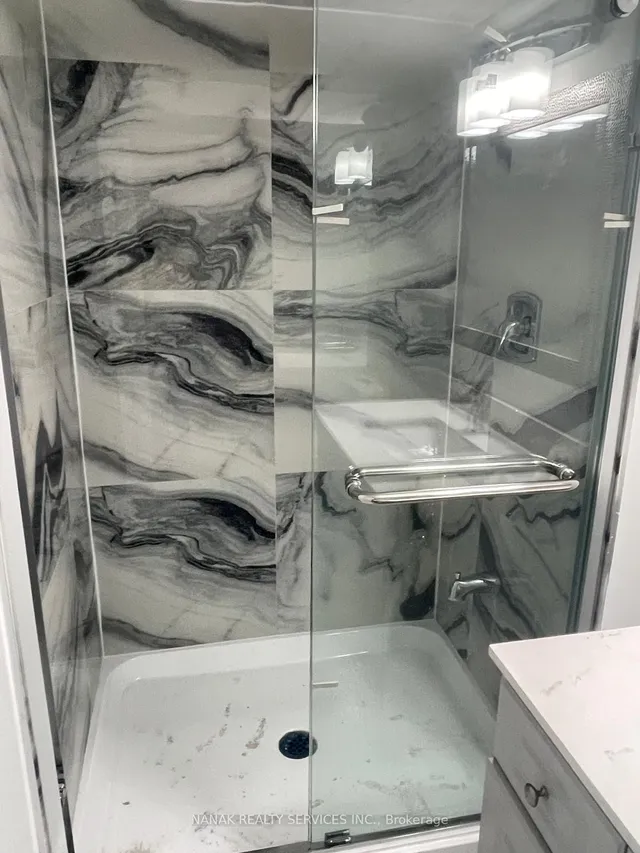 Additional image 35 of 5 Locomotive Cres