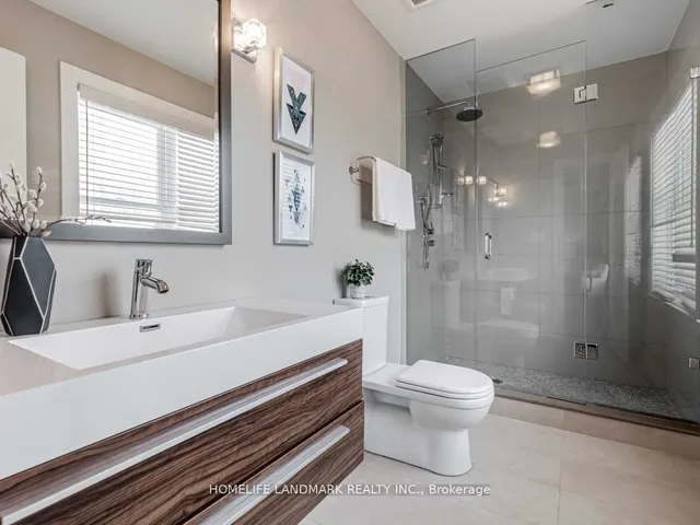 Additional image 10 of 158b Glebemount Ave