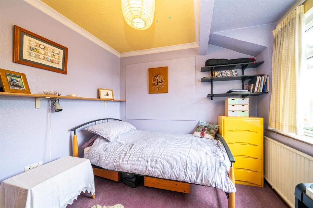 Additional image 21 of Langley Crescent, St. Albans