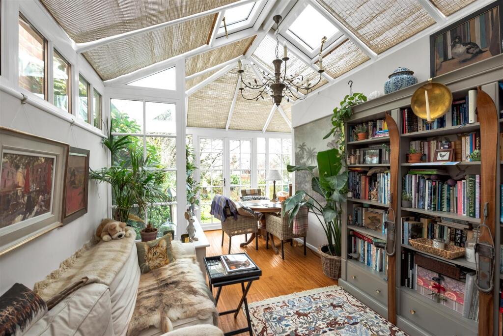 Additional image 4 of Granby Avenue, Harpenden