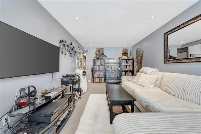 Additional image 11 of 136 Dunsmere Dr