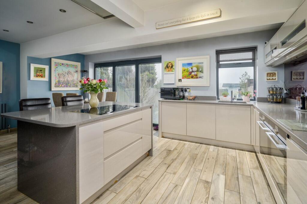 Additional image 27 of Moorside Crescent, Drighlington