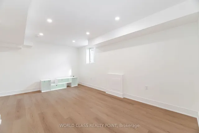 Additional image 36 of 290 Woodlawn Cres