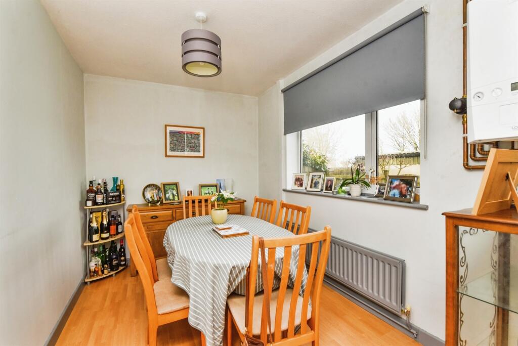 Additional image 3 of Vallis Road, Frome