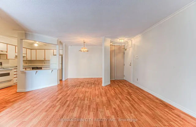 Additional image 12 of 3085 Kingsway Dr Unit 44