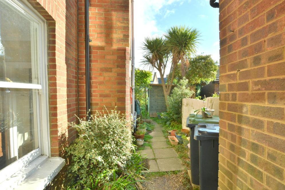 Additional image 16 of Grove Road, Wimborne, BH21 1BN