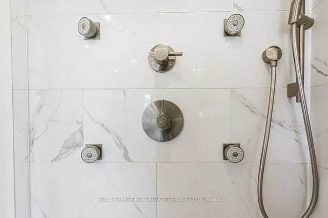 Additional image 39 of 17 Clockwork Lane