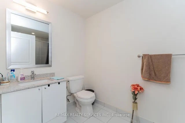 Additional image 18 of 65 Watergarden Dr Unit 509