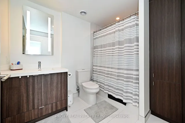 Additional image 24 of 20 Inn On The Park Dr Unit 833