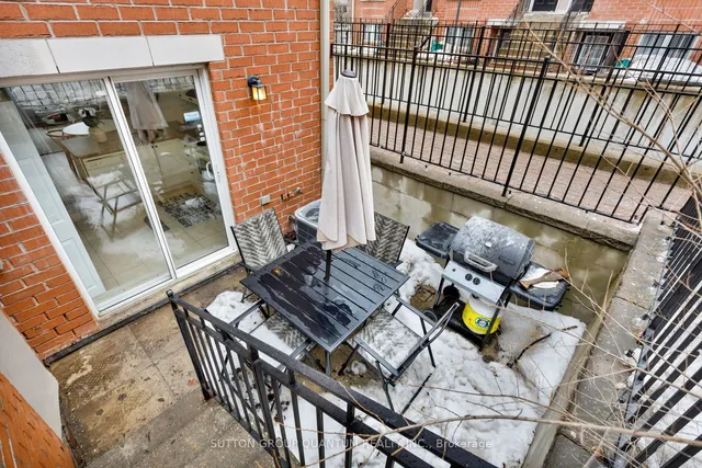 Additional image 18 of 870 Jane St Unit 108