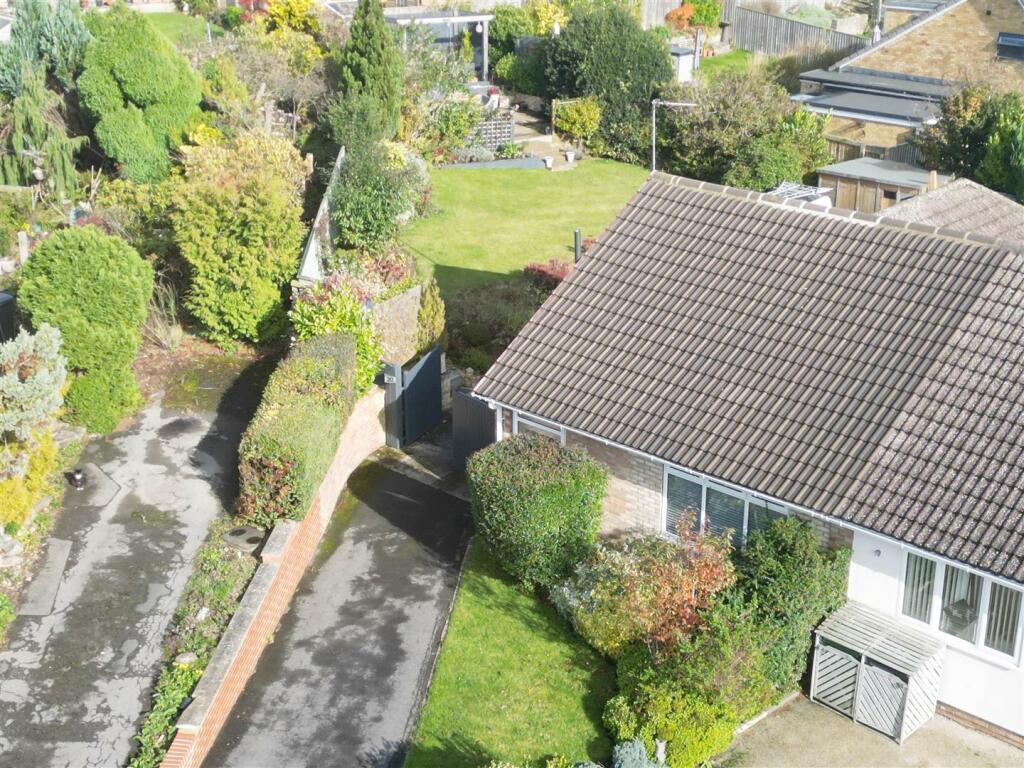 Additional image 9 of Ronaldshay Close, Richmond