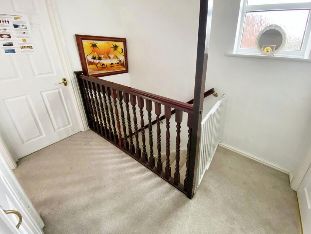 Additional image 10 of Mills Avenue, New Halll