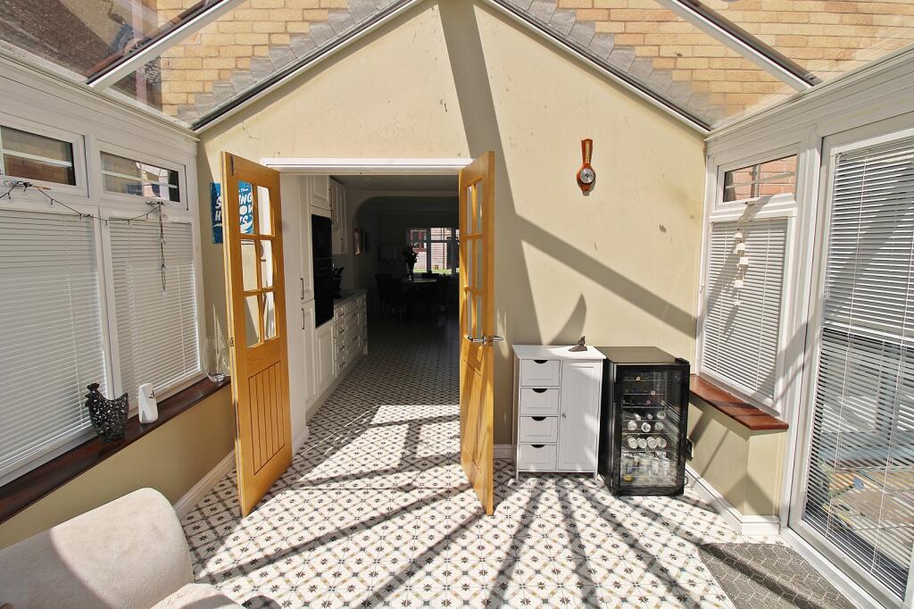 Additional image 16 of Bryn Creigiau, Groesfaen, Pontyclun, Rhondda Cynon Taff. CF72 8RT