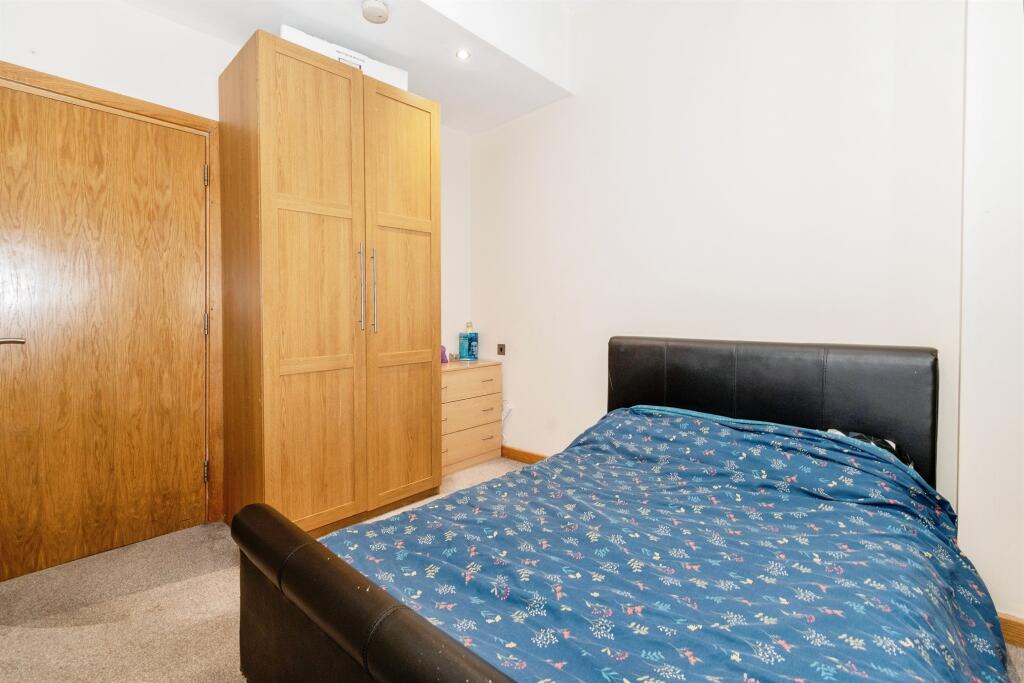 Additional image 8 of Leeds Road, Bradford