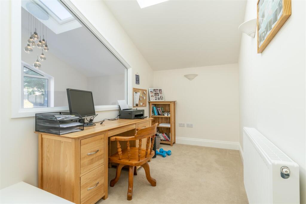 Additional image 11 of Chaddesley Glen, Sandbanks