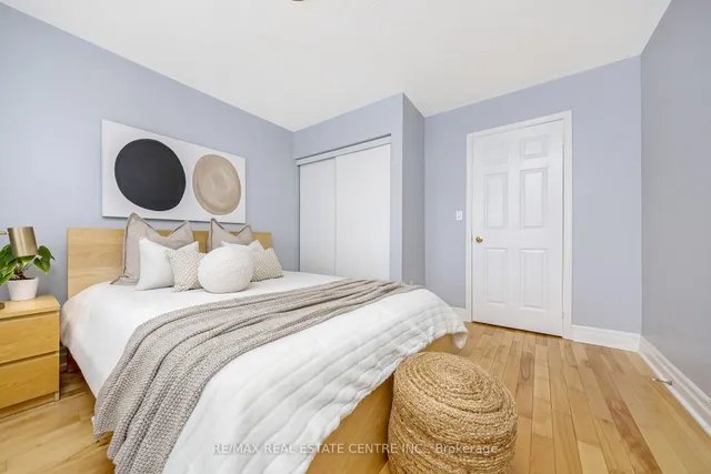 Additional image 22 of 1628 Cartwright Cres