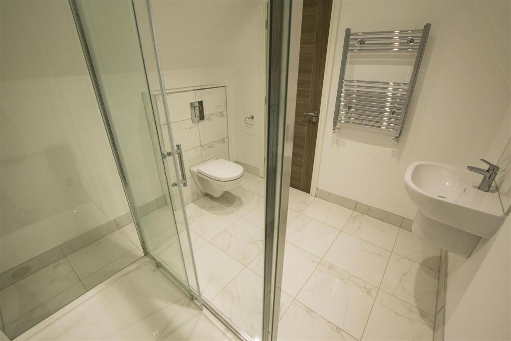 Additional image 41 of Rednal Road, Birmingham, B38